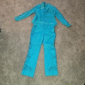 Midnight Velvet Women's 2 Piece Outfit